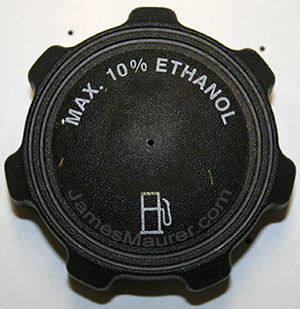 John Deere gas cap with vent hole - L120 and other models